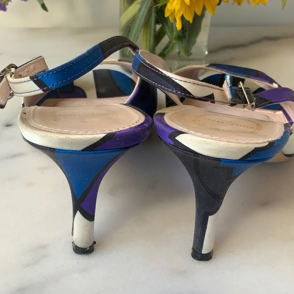 Emilio Pucci Satin Slingback Sandals 40 run large - Picture 5 of 8